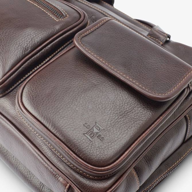 Allen Edmonds unissex coleção de grãos americana - maleta multibolsos 68T8D400 marrom escuro