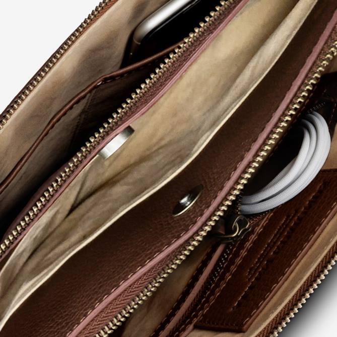 Allen Edmonds unissex pasta de couro fina 68T8D333 couro de pimentão