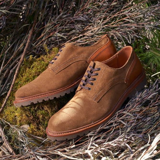 Allen Edmonds homens sapato derby de camurça Discovery 68T8D110 rapé de conhaque